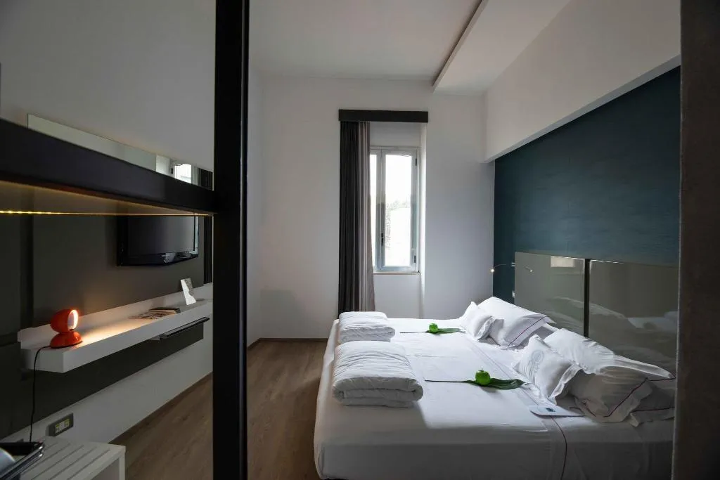 DOUBLE EXECUTIVE Room, UNA Hotel One Spa&Wellness, Catania
