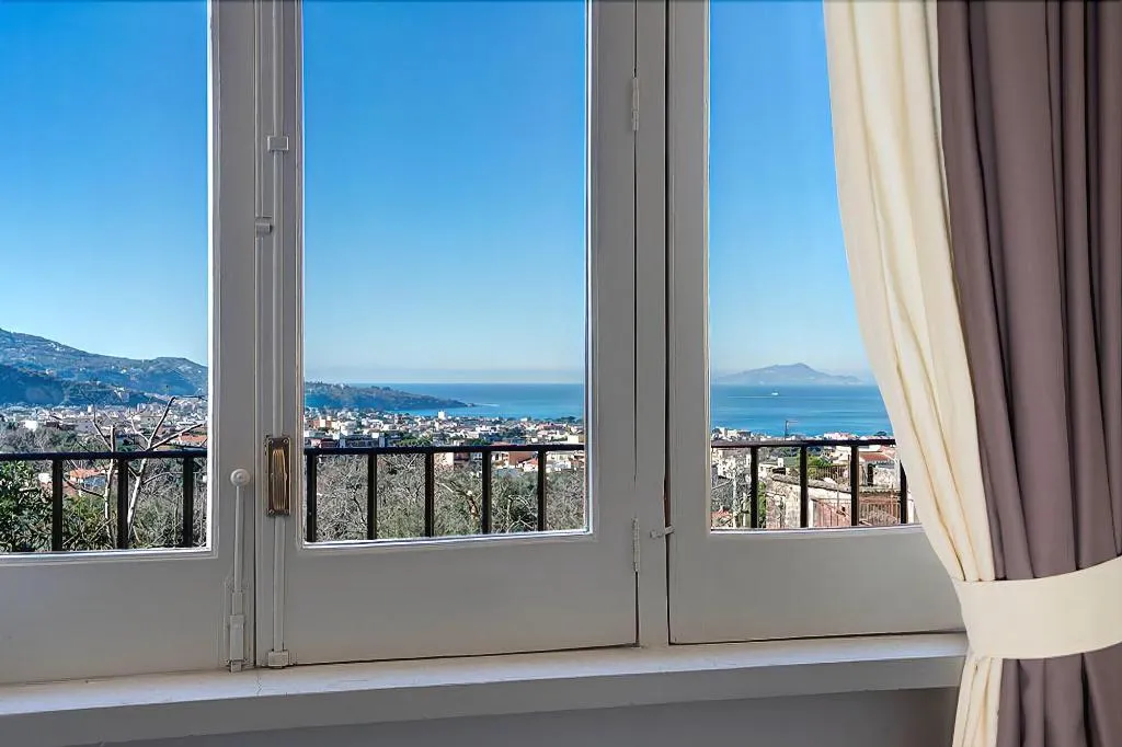 Room, Casa Nannina, Naples