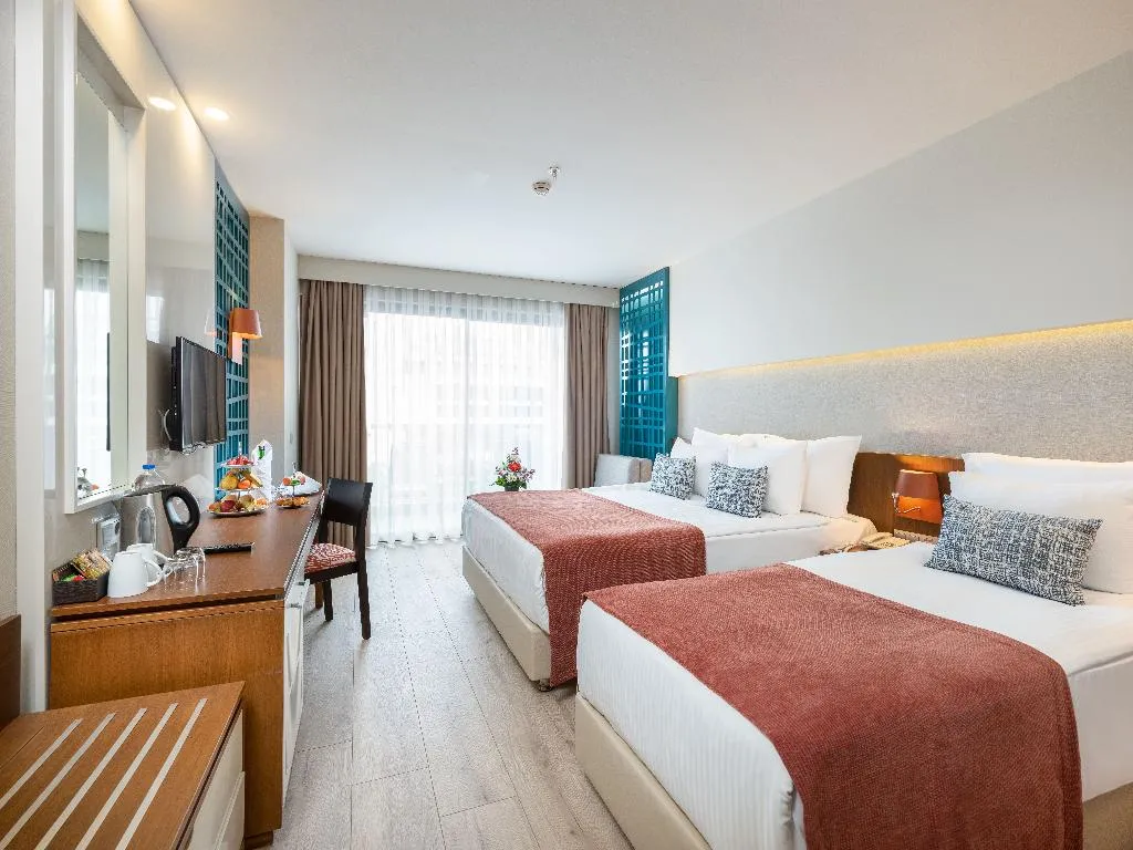 TRIPLE SIDE SEA VIEW Room, Sherwood Dreams Resort, Antalya