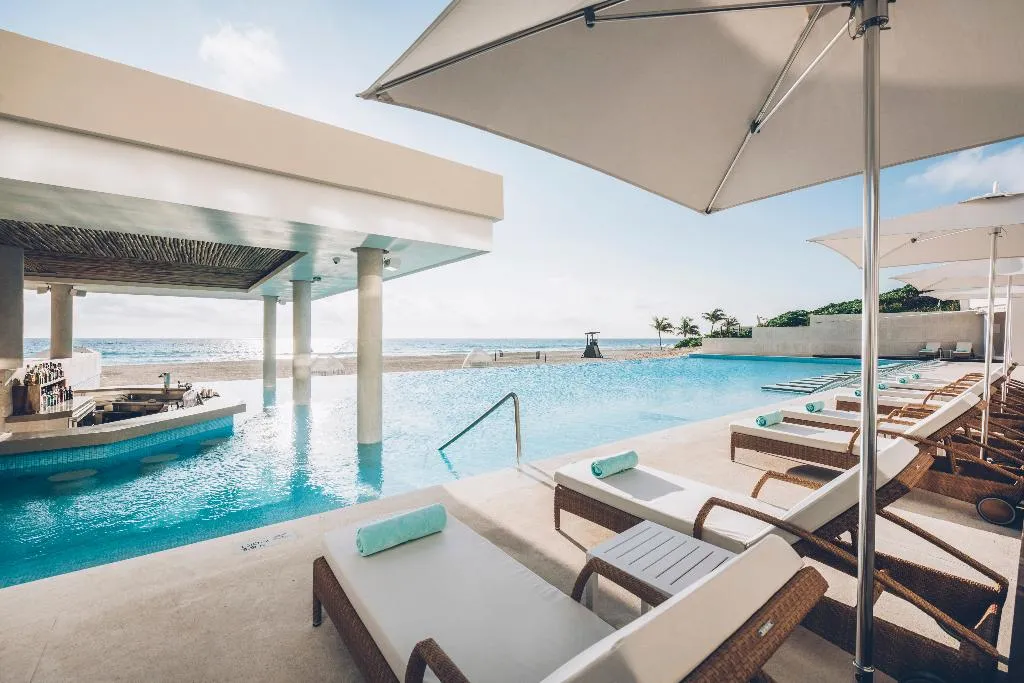 Pool, Iberostar Selection Coral Cancun All Inclusive, Cancun Area