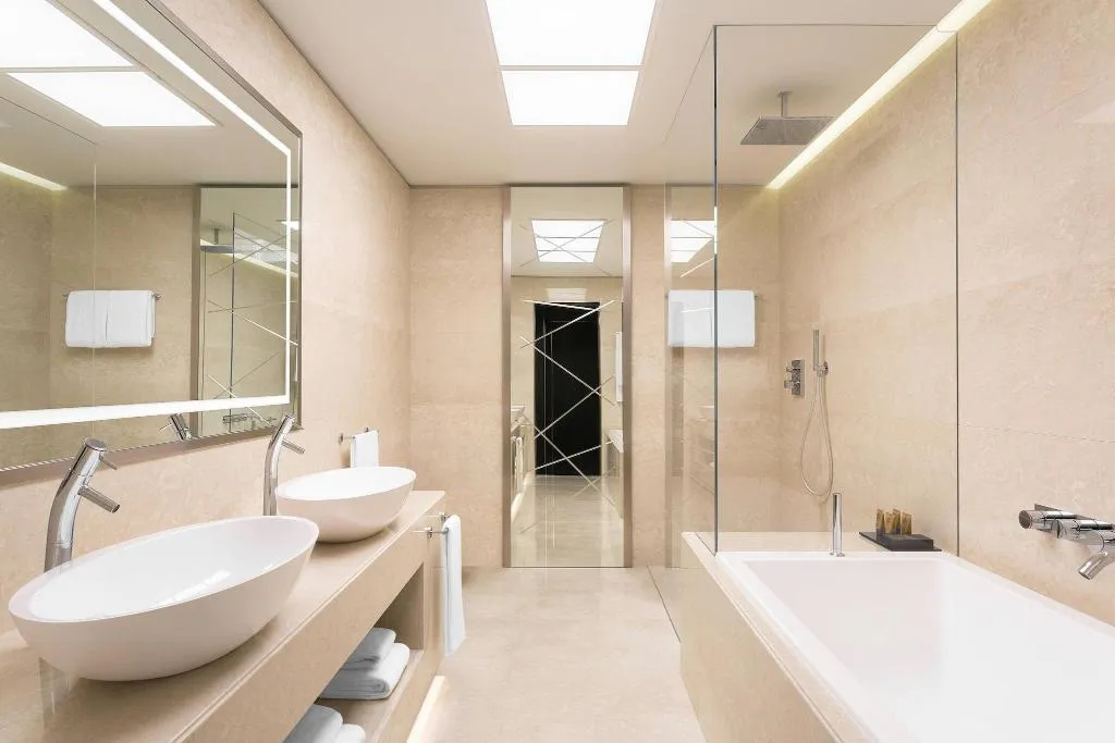 Room, Excelsior Hotel Gallia, a Luxury Collection Hotel, Milan