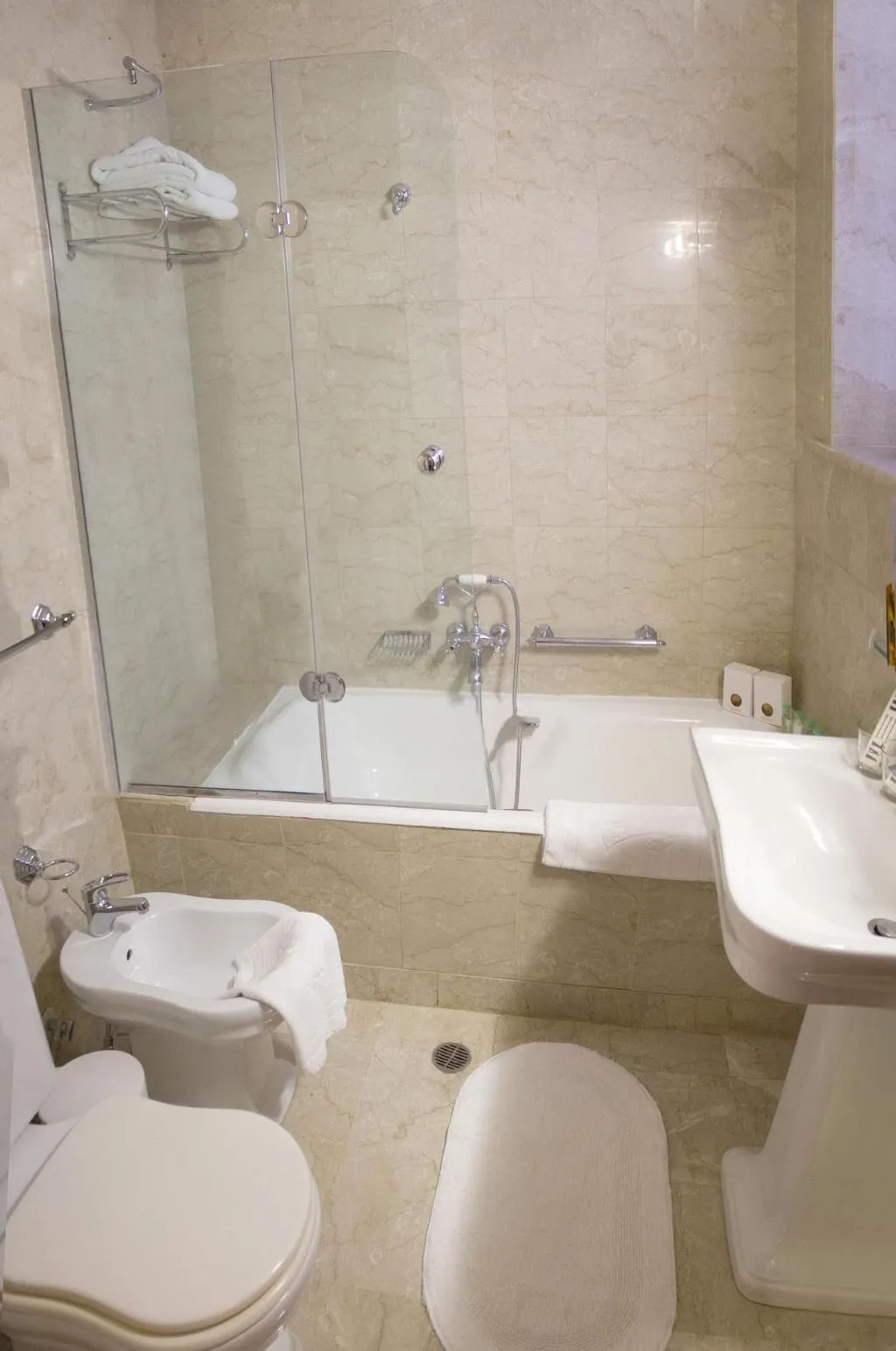 Room, Grande Albergo Delle Rose, Rhodes