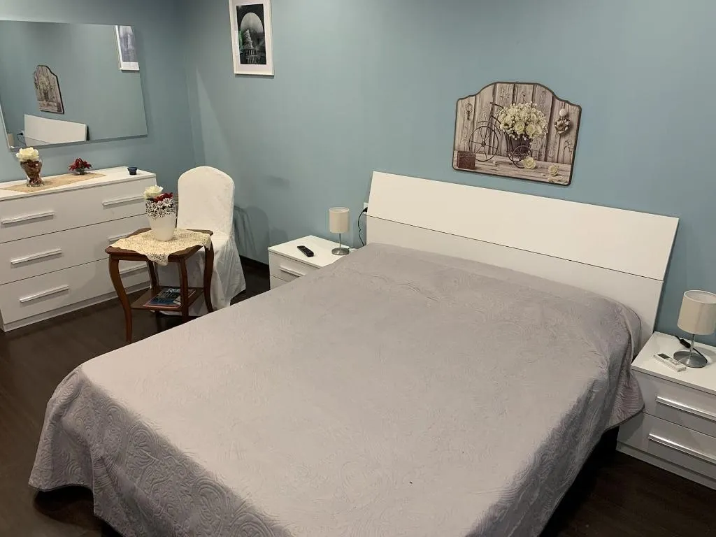 Room, Piazza Istria - Gh B&B, Rome
