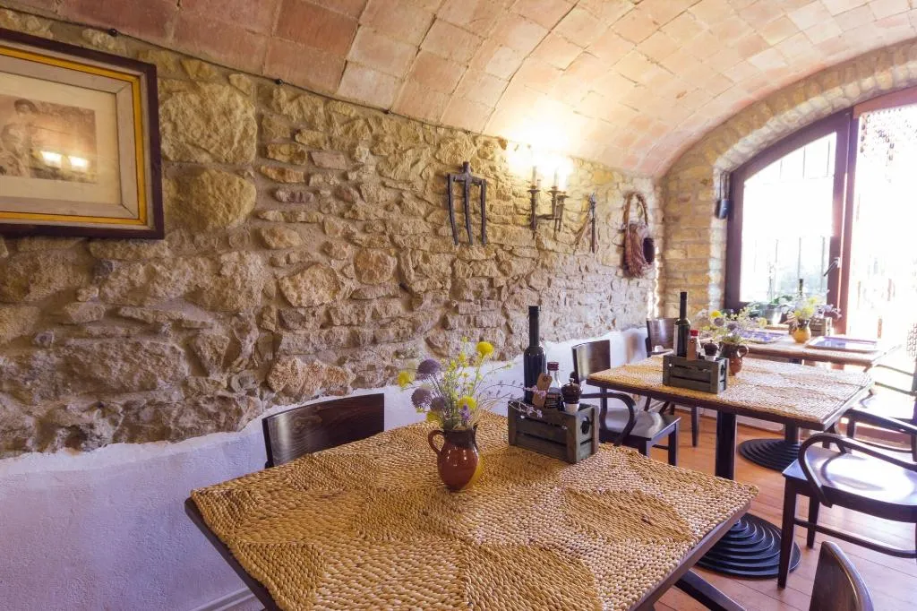 Restaurant, Hotel Mas Rabiol, Barcelona