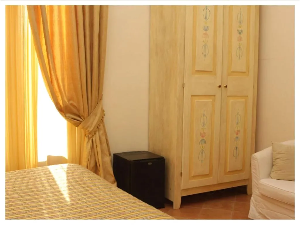 Room, Divina House B&B, Naples