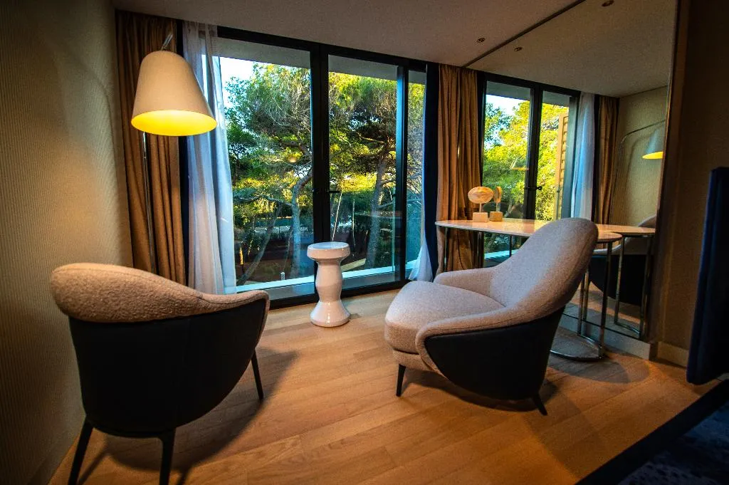 DOUBLE PREMIUM GARDEN VIEW Room, Grand Hotel Brioni Pula, Radisson Collection Hotel, Istria