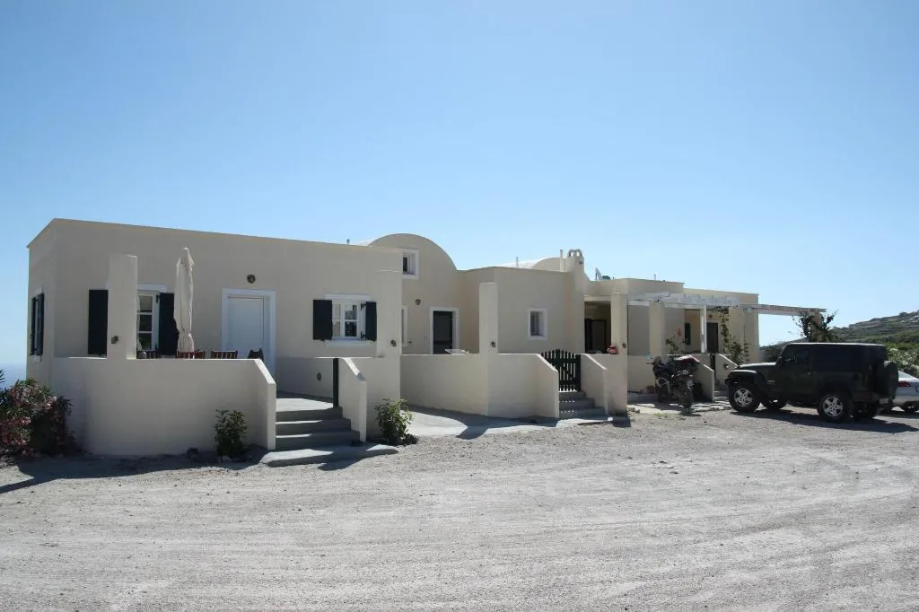 General view, Ampelos Executive Houses, Santorini