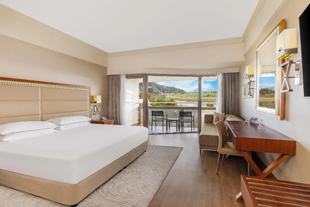 DOUBLE GUEST ROOM KING BED Room, Hilton Dalaman Sarigerme Resort and Spa, Dalaman