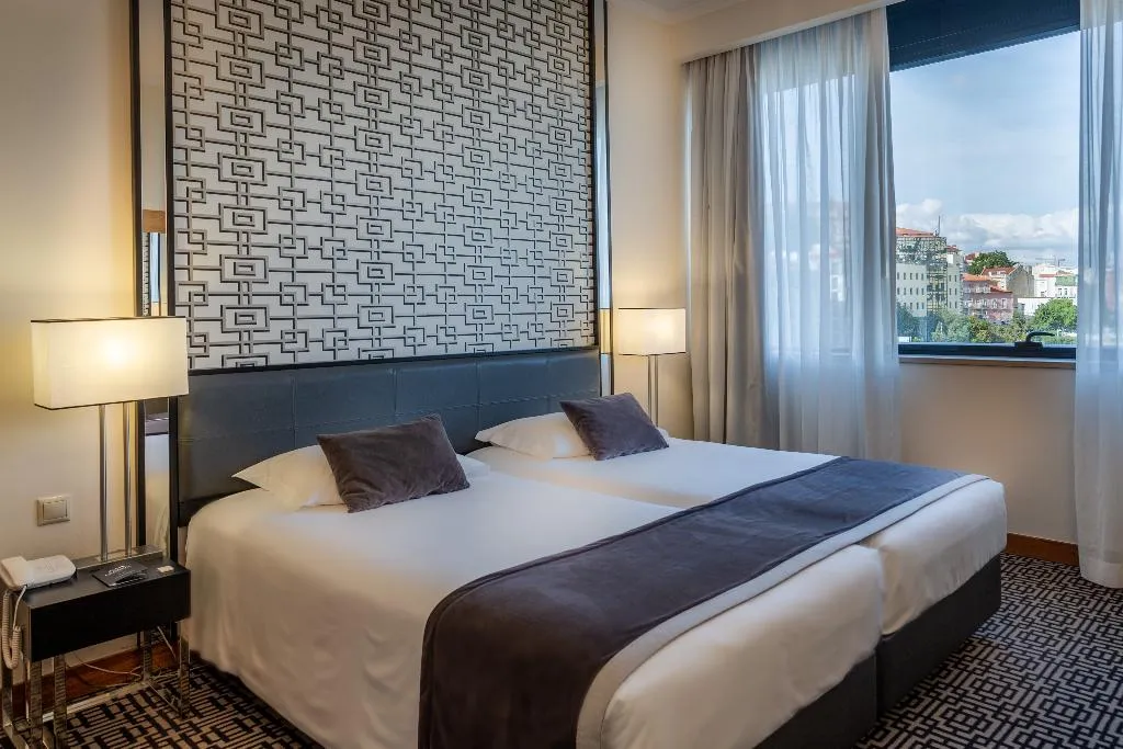 Double or Twin STANDARD Room, Mundial, Lisbon