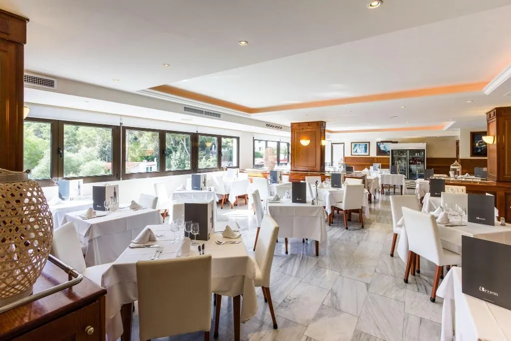 Restaurant, ARTIEM Audax, Menorca