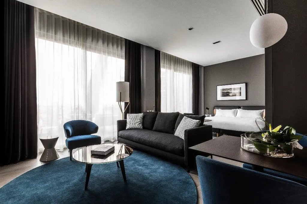 SUITE CLUB Room, InterContinental Malta, Malta