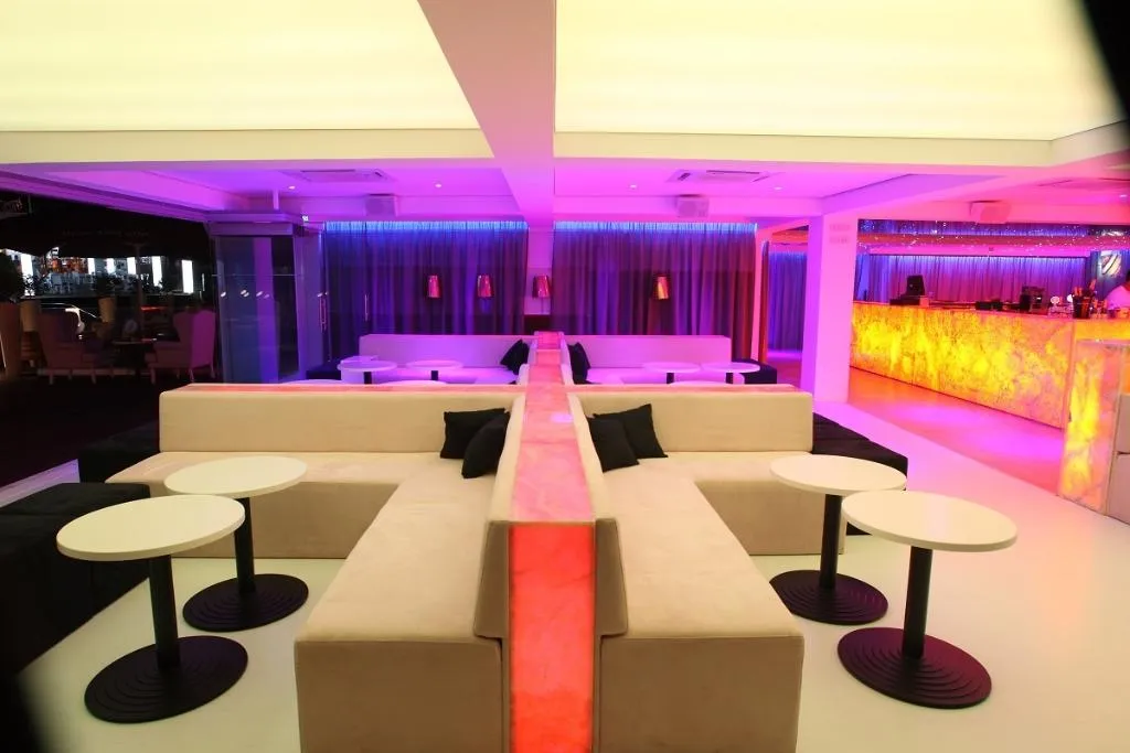 Bar, Odessa Beach Hotel, Cyprus