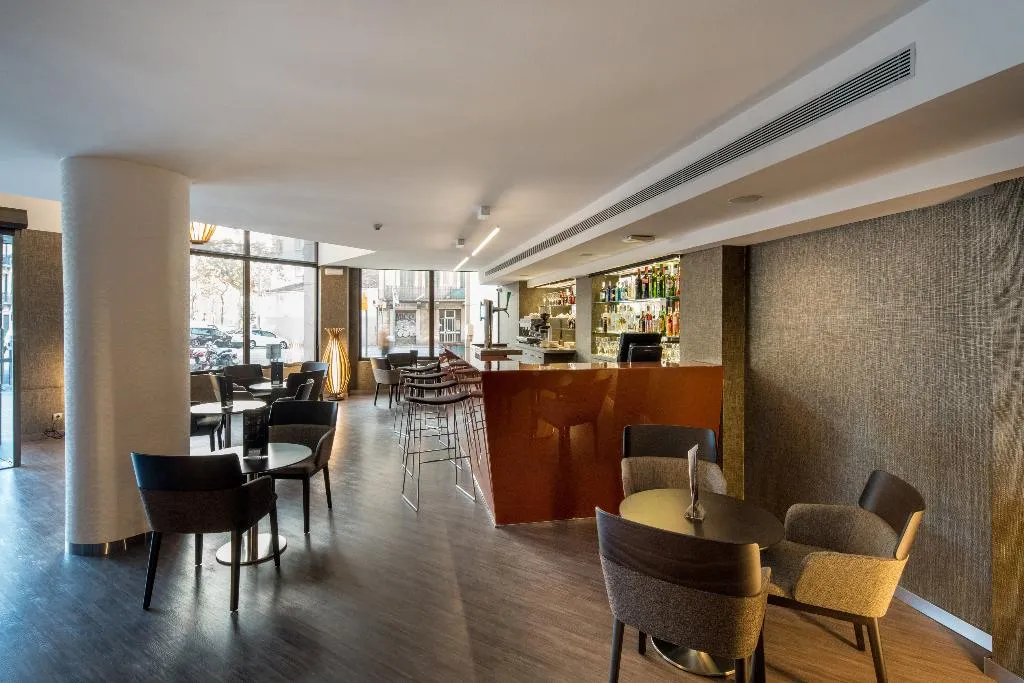 Bar, Catalonia Sagrada Familia, Barcelona
