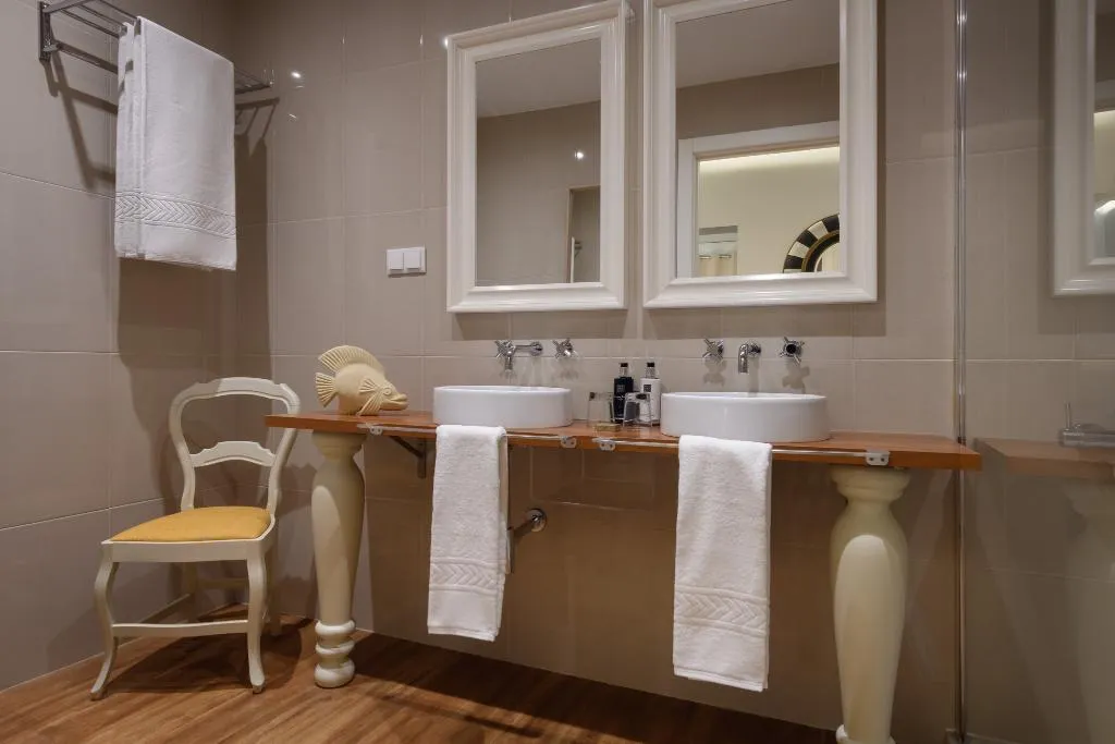 SUITE CLASSIC Room, Alecrim Ao Chiado, Lisbon