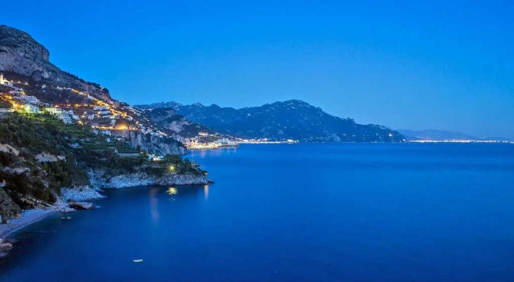 General view, Le Terrazze, Naples