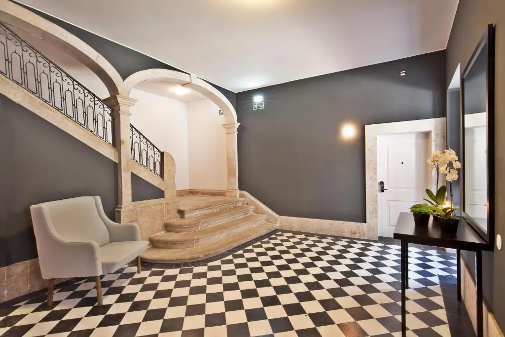 APARTMENT SUPERIOR THREE BEDROOMS Room, Lisbon Five Stars Apartments Combro 7, Lisbon