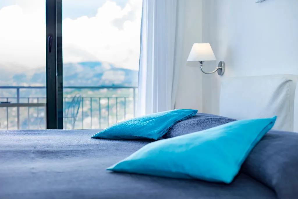 Double or Twin SEA VIEW WITH BALCONY Room, Residence Le Terrazze Sorrento, Naples