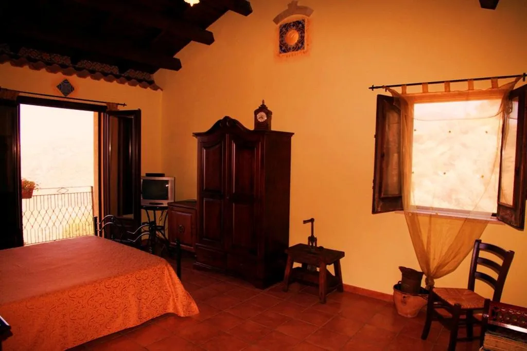 QUADRUPLE STANDARD Room, Agriturismo L'Uliveto, Palermo