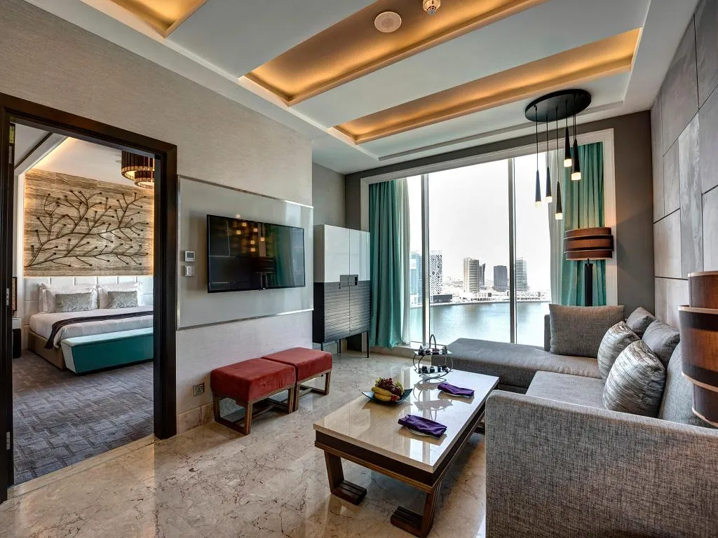 Room, Pullman Dubai Downtown, Dubai