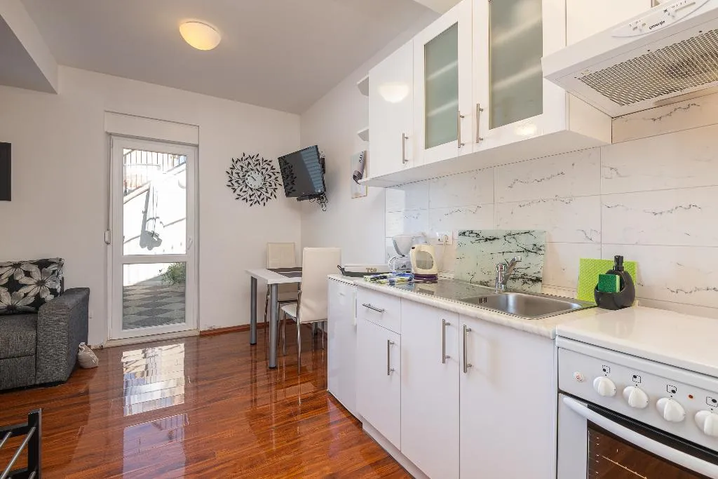STUDIO WITH BALCONY Room, Apartments Didan, Dubrovnik