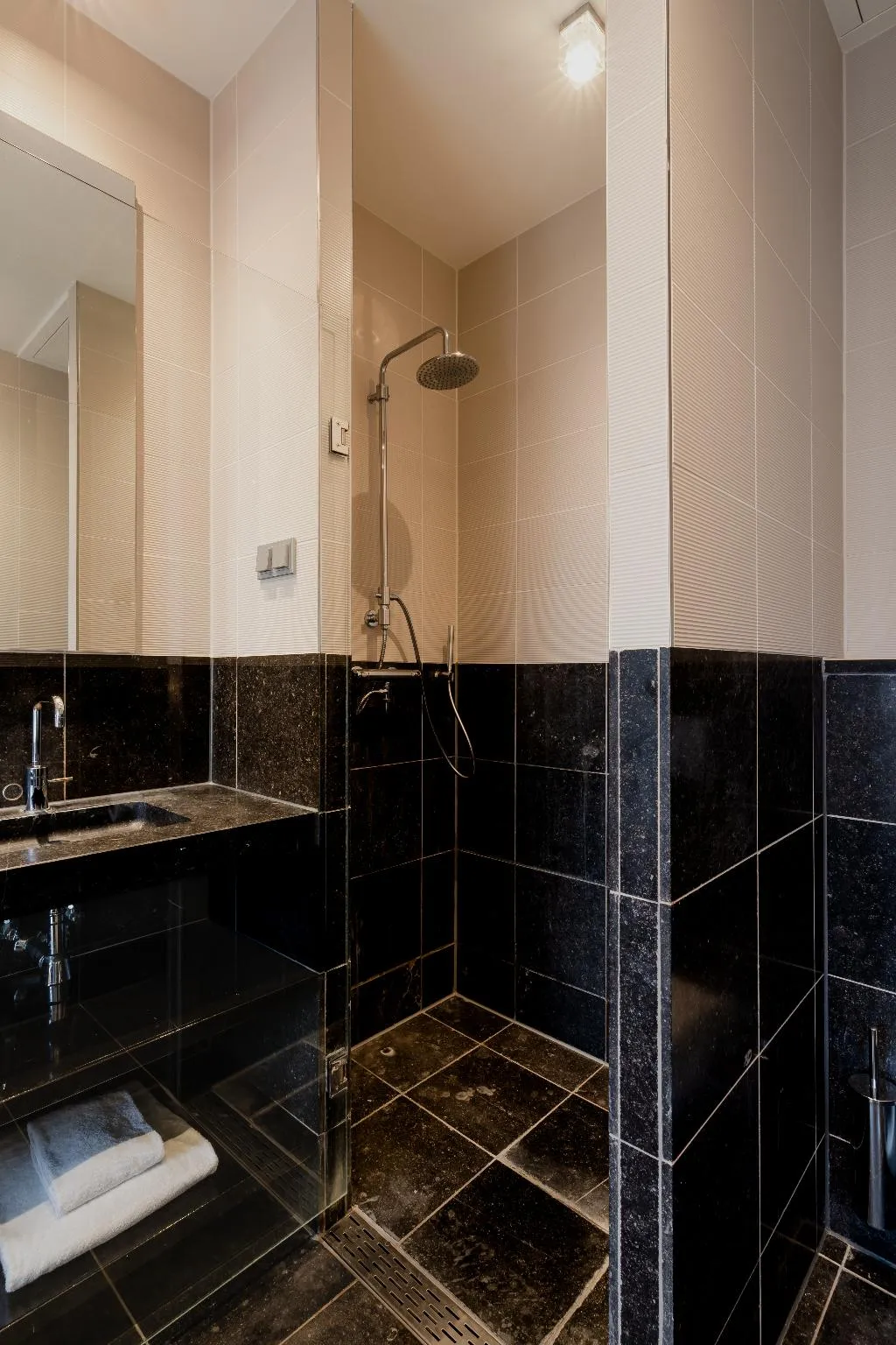 JUNIOR SUITE STANDARD Room, Hotel Roemer, Amsterdam