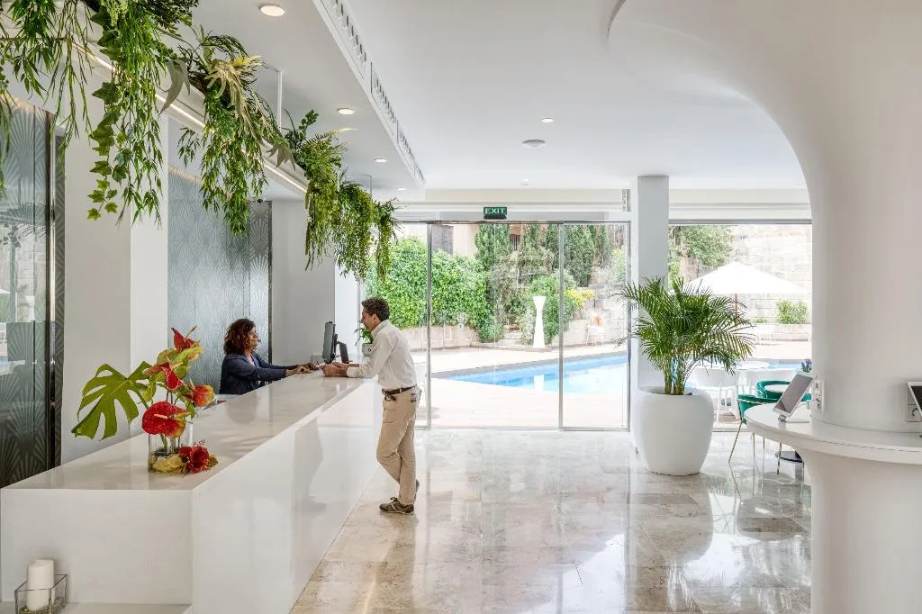 Lobby, Hotel Tora, Majorca