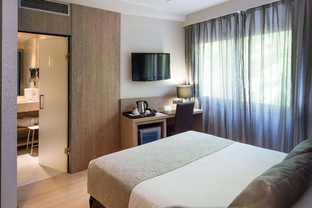 Room, Catalonia Atenas, Barcelona