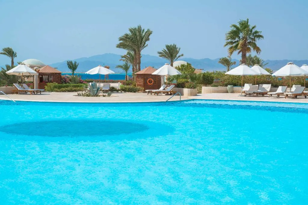 Pool, Kempinski Hotel Soma Bay, Red Sea Riviera