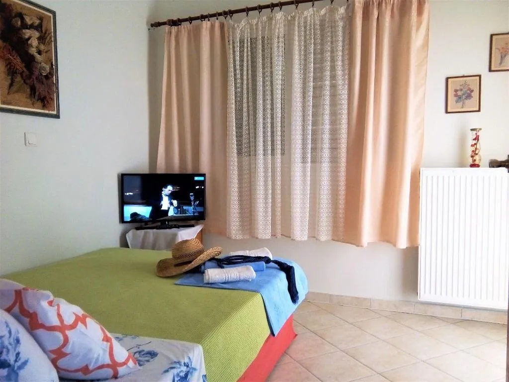 Room, Angelina's Home, Athens