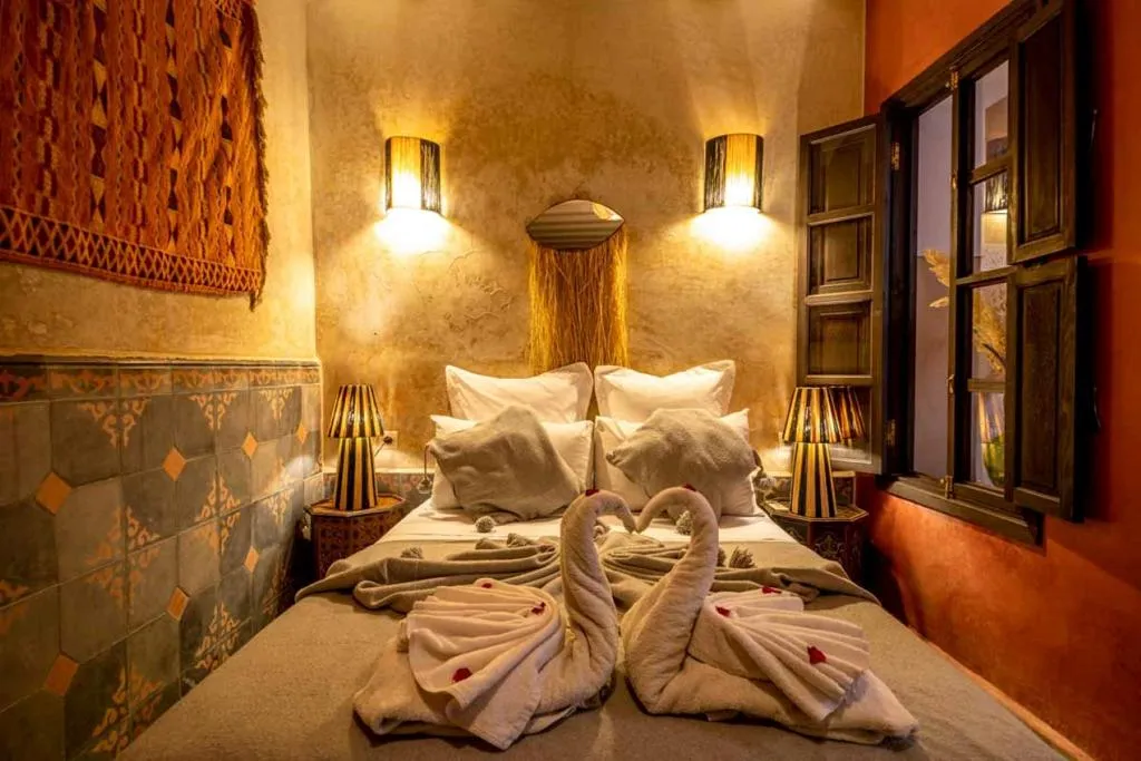DOUBLE DELUXE ONE BED Room, Riad 7 Saints, Marrakech