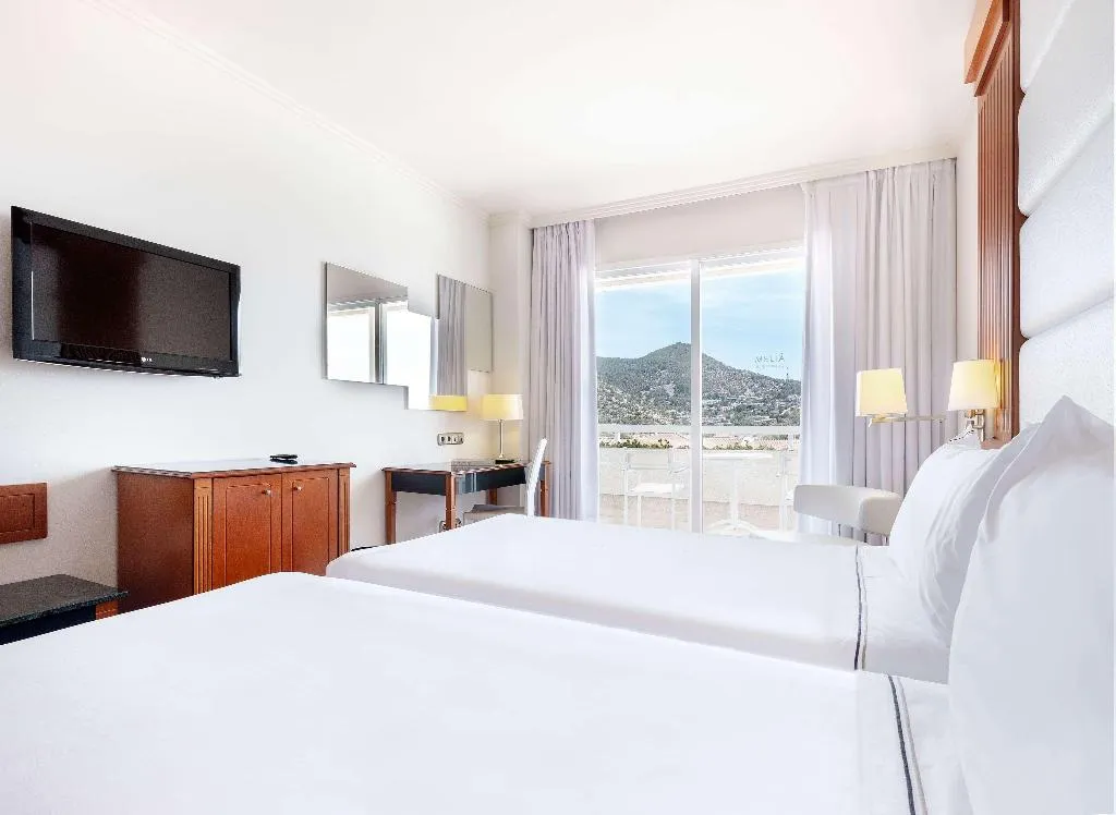 DOUBLE STANDARD Room, Melia Sitges, Costa Brava