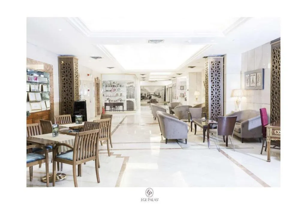 Lobby, Ege Palas, Izmir
