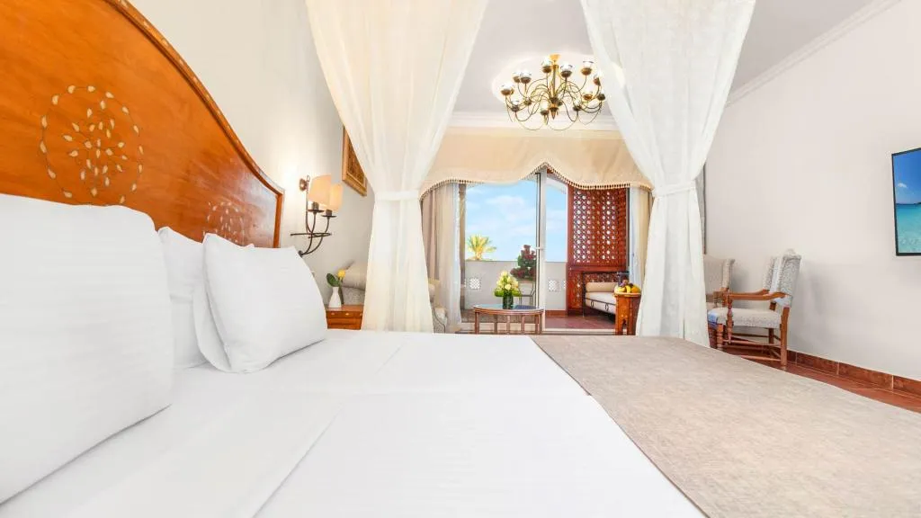 Double or Twin PRESTIGE Room, Domina Coral Bay Resort, Diving , Spa & Casino, Red Sea Riviera