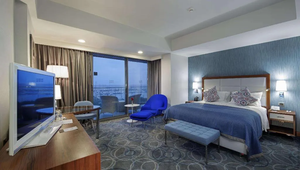 Room, DoubleTree by Hilton Kusadasi, Izmir
