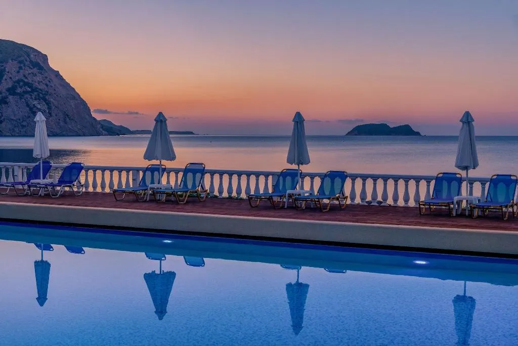 Sports and Entertainment, Crystal Beach, Zante
