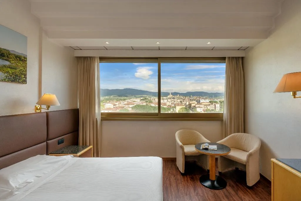 DOUBLE STANDARD Room, Minerva, Florence