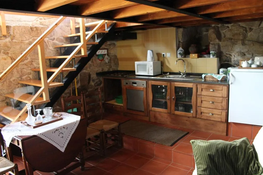 Room, Outros Tempos Turismo De Aldeia, Porto