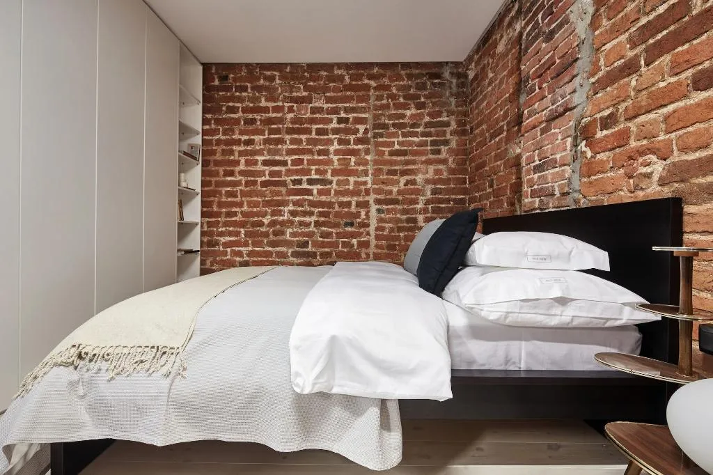 Room, OLD NEW Szczepańska, Krakow