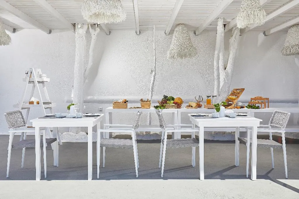General view, Petri Suites, Santorini
