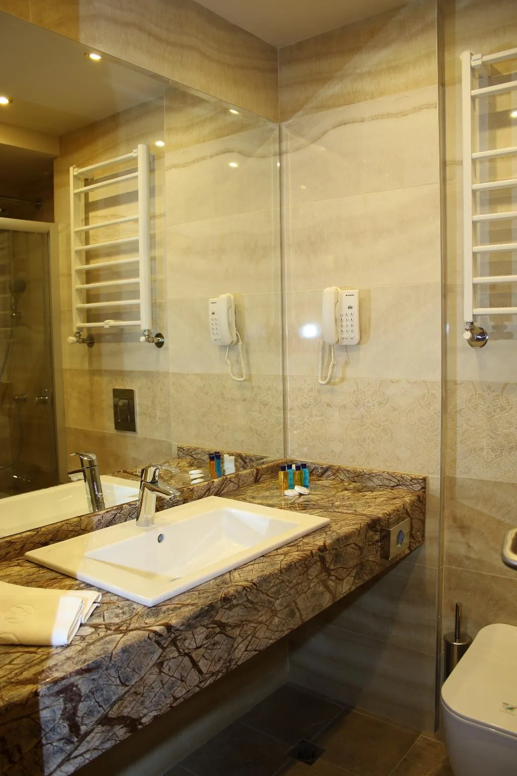 DOUBLE STANDARD Room, Golden Tulip Varna Hotel, Varna