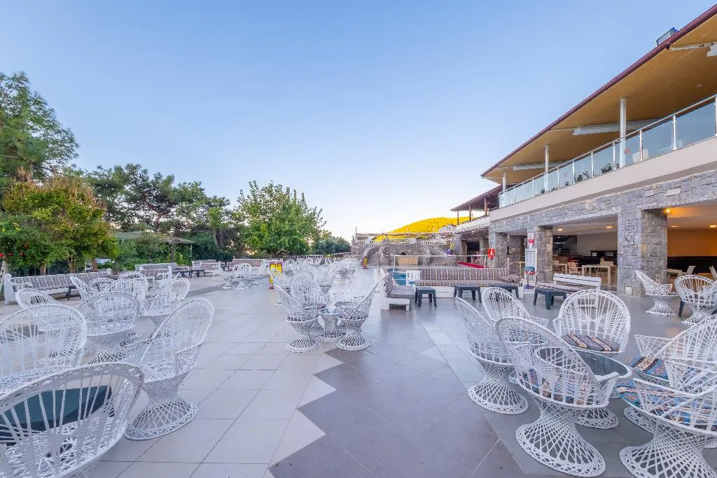 Terrace, Nicholas Park Hotel, Dalaman