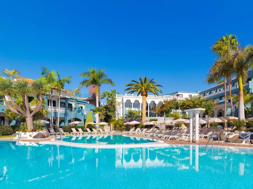 Pool, Adrian Colon Guanahani, Tenerife