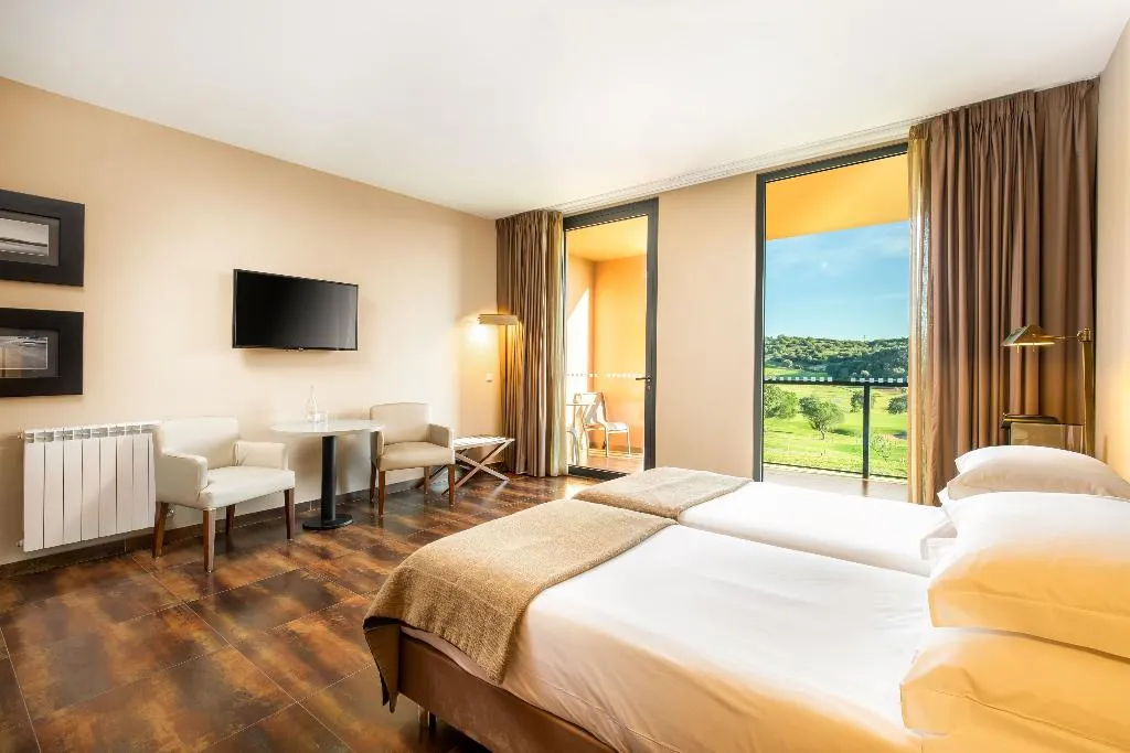 Double or Twin SUPERIOR Room, NAU Morgado Golf and Country Club, Algarve