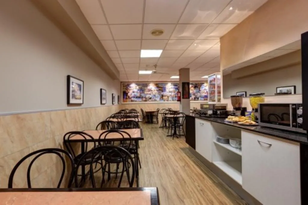 Restaurant, Hostal Barcelona, Barcelona