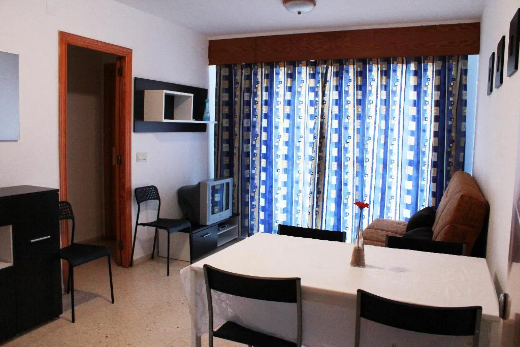 APARTMENT CAPACITY 4 ONE BEDROOM Room, Jardines de Gandia VI - VIII 3000, Valencia
