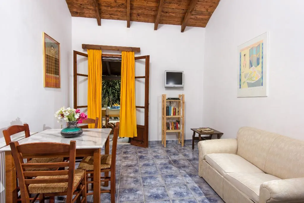 HOUSE STANDARD Room, Liuba Houses, Zante