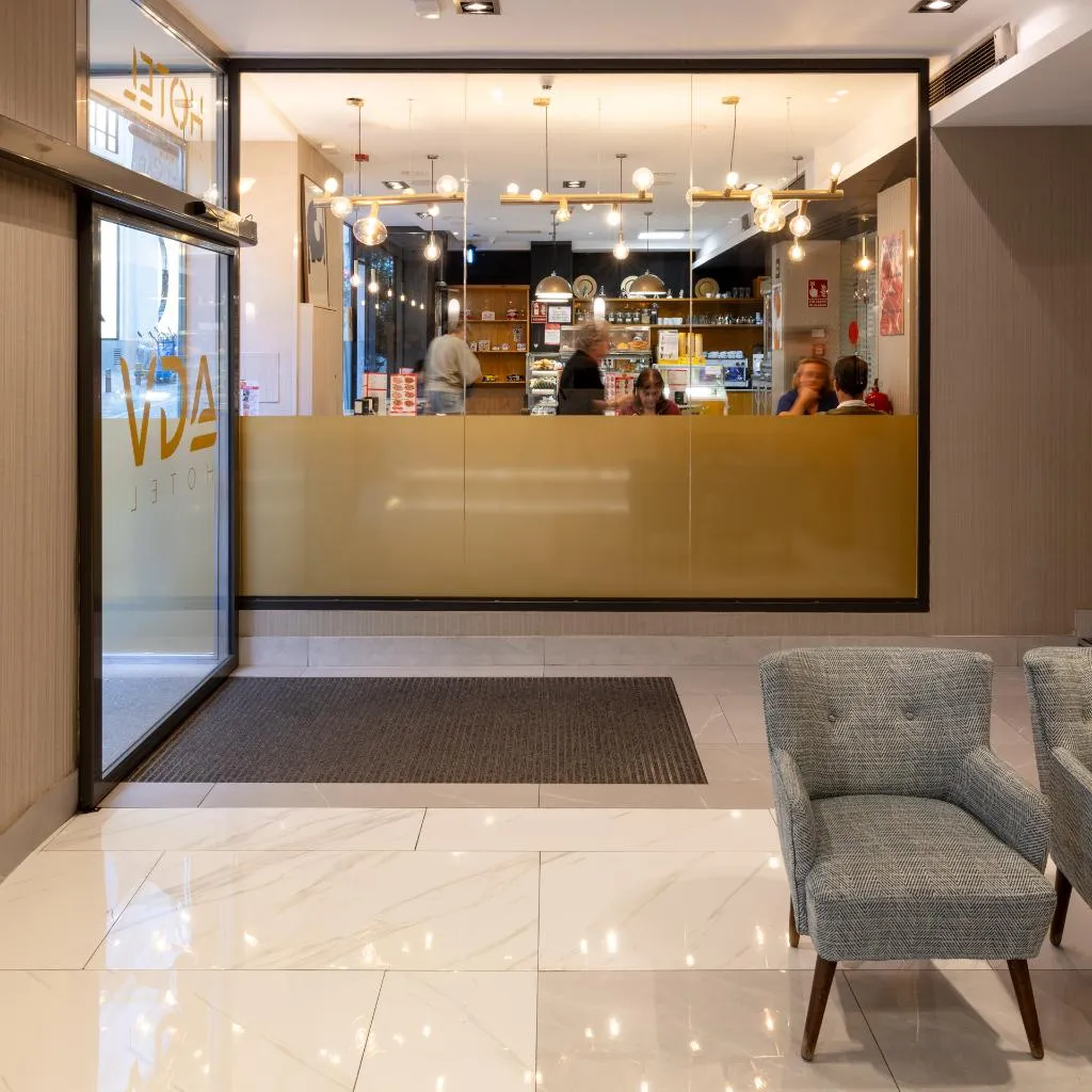 Lobby, Avenida Gran Via, Madrid