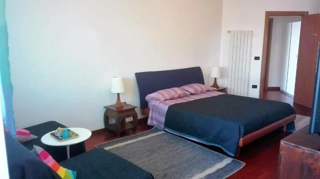 Room, Villa Patrizia Bb, Naples