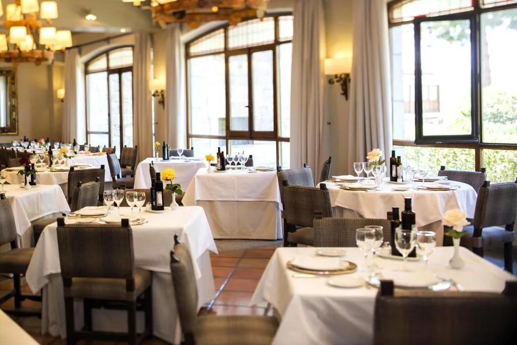 Restaurant, Parador de Avila, Madrid