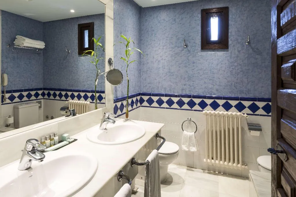 DOUBLE STANDARD Room, Parador de Jarandilla de la Vera, Madrid